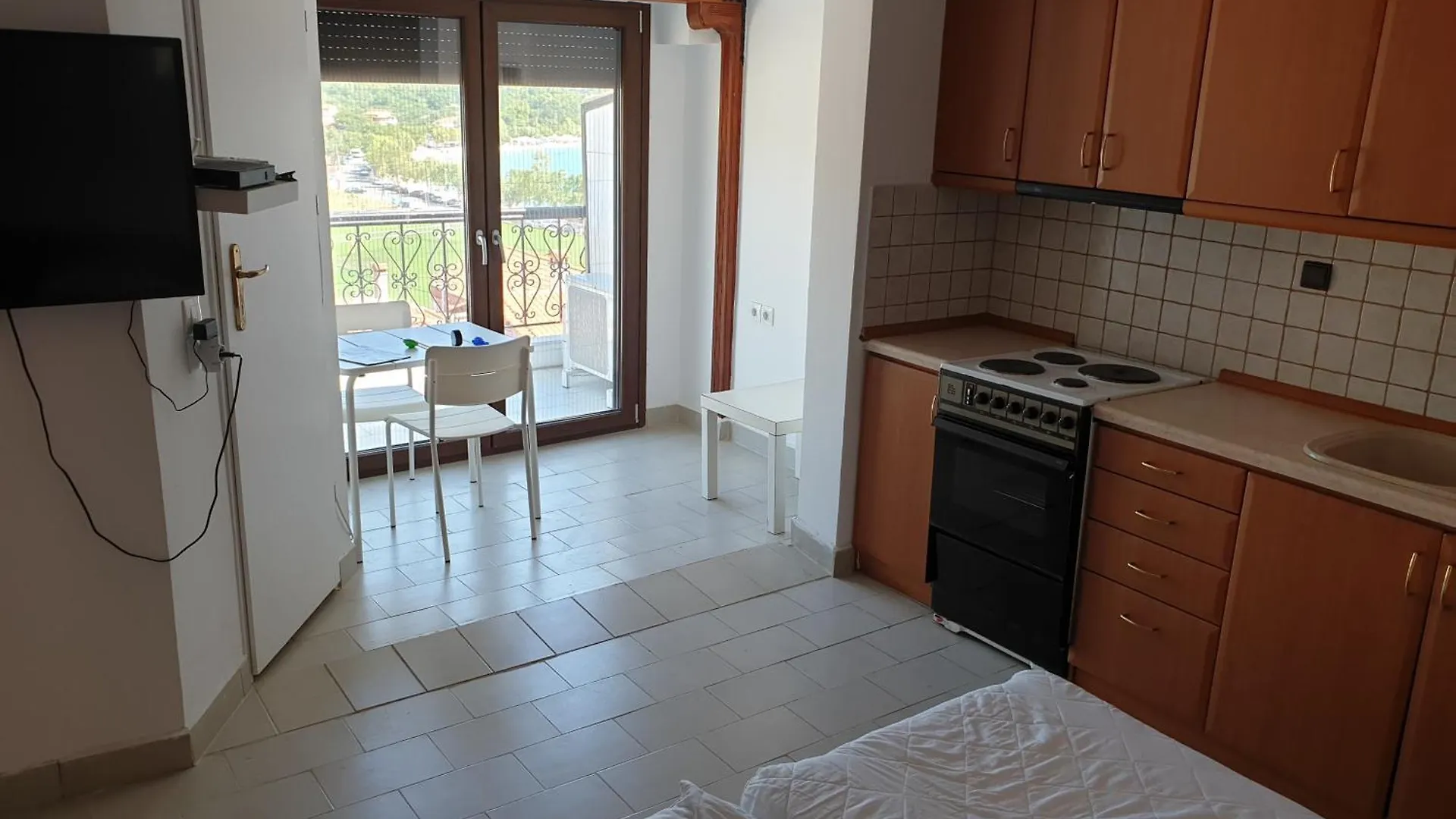 Sunrise Apartments Neos Marmaras